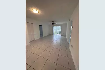 4805 NW 7th St #109-15, Miami, FL 33126 - Photo 3