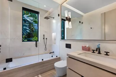 58 La Gorce Cir, Miami Beach, FL 33141 - Photo 35
