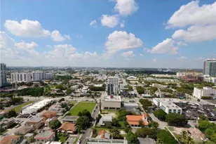 460 NE 28th St, Miami, FL 33137 - Photo 15