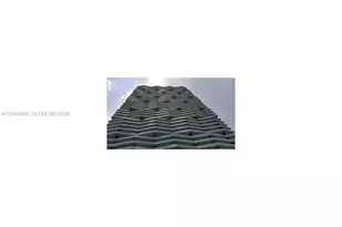 460 NE 28th St, Miami, FL 33137 - Photo 21