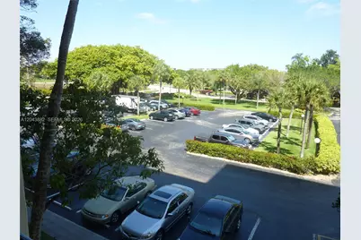 3200 N Palm Aire Dr #305, Pompano Beach, FL 33069 - Photo 31