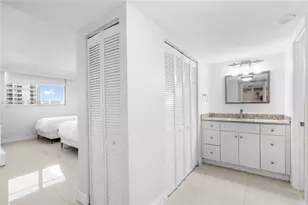 9273 Collins Ave, Surfside, FL 33154 - Photo 15