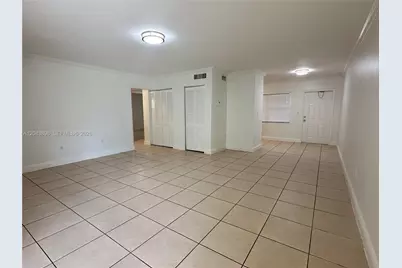 2536 Van Buren St #5A, Hollywood, FL 33020 - Photo 11