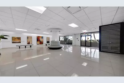1623 Collins Ave #415, Miami Beach, FL 33139 - Photo 33