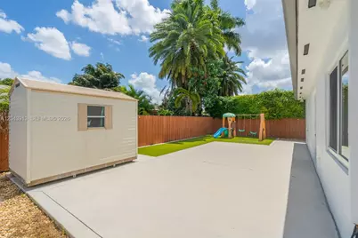 8757 NW 139 Ter, Miami Lakes, FL 33018 - Photo 25