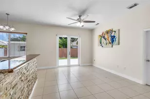 8757 NW 139th Terrace, Miami Lakes, FL 33018 - Photo 11