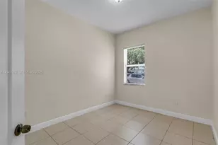 8757 NW 139th Terrace, Miami Lakes, FL 33018 - Photo 21