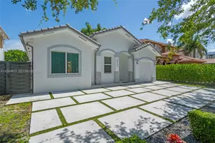 8757 NW 139th Terrace, Miami Lakes, FL 33018 - Photo 3