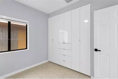 7031 NW 20th Ave, Miami, FL 33147 - Photo 15