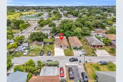 7031 NW 20th Ave, Miami, FL 33147 - Photo 3