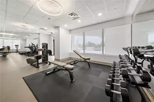 5500 Collins Ave, Miami Beach, FL 33140 - Photo 31