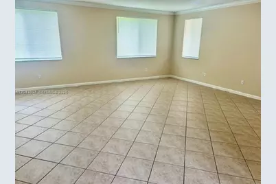 946 NW 206th St, Miami Gardens, FL 33169 - Photo 7