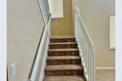 946 NW 206th St, Miami Gardens, FL 33169 - Photo 19