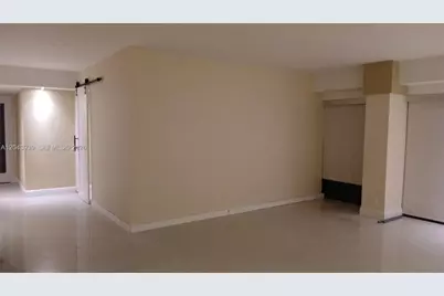 1800 NE 114th St #508, Miami, FL 33181 - Photo 1