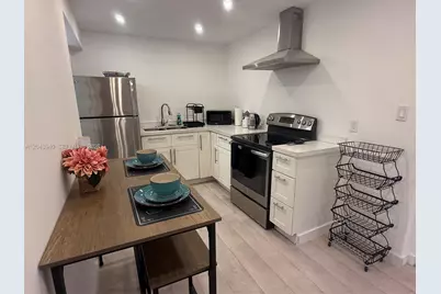 1947 Garfield St #2, Hollywood, FL 33020 - Photo 11