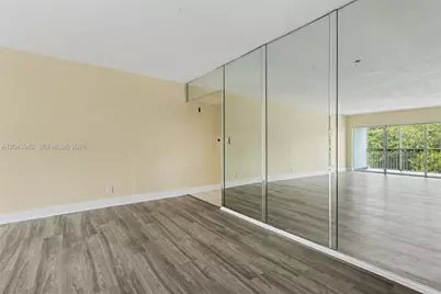 3250 N Palm Aire Dr #406, Pompano Beach, FL 33069 - Photo 5
