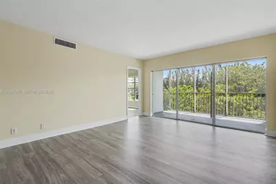 3250 N Palm Aire Dr #406, Pompano Beach, FL 33069 - Photo 31