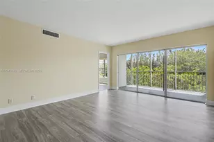 3250 N Palm Aire Dr, Pompano Beach, FL 33069 - Photo 31