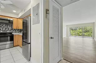 3250 N Palm Aire Dr, Pompano Beach, FL 33069 - Photo 39