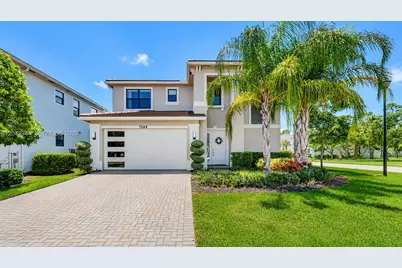 7349 Stella Ln, Lake Worth, FL 33463 - Photo 1