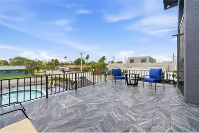 1100 NE 9th Ave #105, Fort Lauderdale, FL 33304 - Photo 15