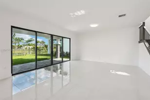 13075 Feathering Wy, Palm Beach Gardens, FL 33412 - Photo 9