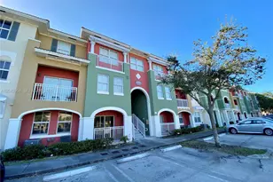 11202 NW 83rd St, Doral, FL 33178 - Photo 3