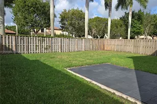 634 SE 37th Ave, Homestead, FL 33033 - Photo 29