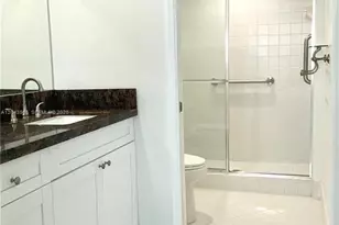 13800 SW 5th Ct, Pembroke Pines, FL 33027 - Photo 21