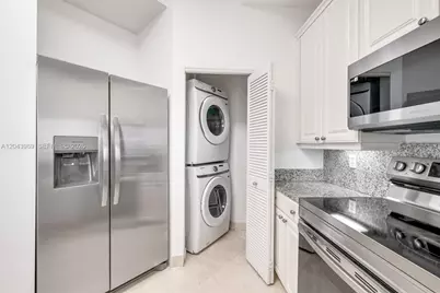 888 Brickell Key Dr #2610, Miami, FL 33131 - Photo 27