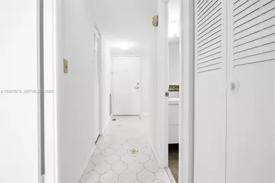 2851 NE 183rd St #1416E, Aventura, FL 33160 - Photo 27