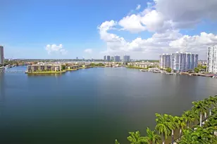 2851 NE 183rd St, Aventura, FL 33160 - Photo 19