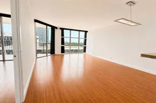 1901 Brickell Ave, Miami, FL 33129 - Photo 15