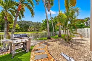 962 SW 93rd Terrace, Plantation, FL 33324 - Photo 25