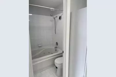 20863 NW 2nd St #1, Pembroke Pines, FL 33029 - Photo 9