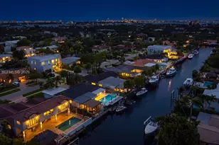 13200 Ortega Ln, North Miami, FL 33181 - Photo 29