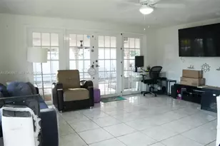 2955 NW 102nd St, Miami, FL 33147 - Photo 3