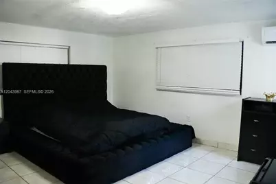 2955 NW 102nd St, Miami, FL 33147 - Photo 5