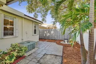 14003 N Cypress Cove Cir, Davie, FL 33325 - Photo 69
