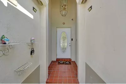 14003 N Cypress Cove Cir, Davie, FL 33325 - Photo 43