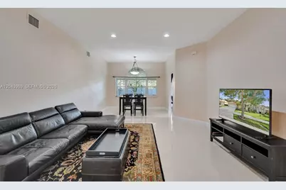 14003 N Cypress Cove Cir, Davie, FL 33325 - Photo 45