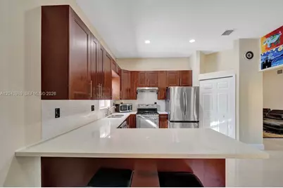 14003 N Cypress Cove Cir, Davie, FL 33325 - Photo 7