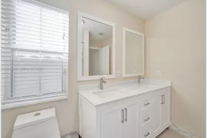 14003 N Cypress Cove Cir, Davie, FL 33325 - Photo 37