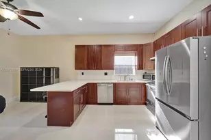14003 N Cypress Cove Cir, Davie, FL 33325 - Photo 7