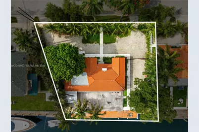 1110 NW North River Dr, Miami, FL 33136 - Photo 23