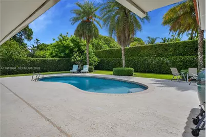 5721 SW 59th Ct, South Miami, FL 33143 - Photo 9