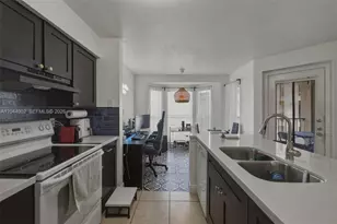 977 Riverside Dr, Coral Springs, FL 33071 - Photo 7