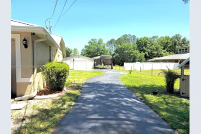 27015 Golden Meadow Drive, Other City - In The State Of Florida, FL 33544 - Photo 7