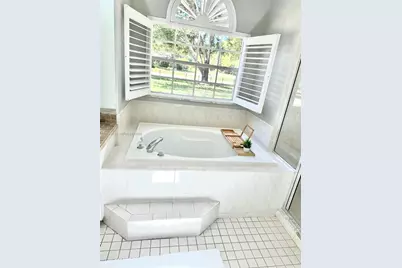 27015 Golden Meadow Drive, Other City - In The State Of Florida, FL 33544 - Photo 23