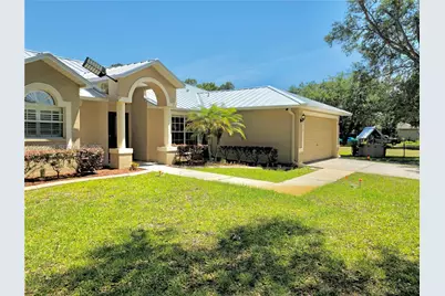 27015 Golden Meadow Drive, Other City - In The State Of Florida, FL 33544 - Photo 3